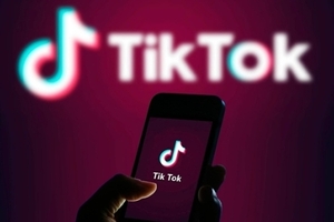 Sau Mỹ, EU, giờ đến Anh cấm TikTok trên thiết bị chính phủ