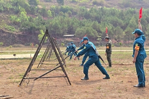 Pleiku huấn luyện 266 dân quân cơ động, dân quân tại chỗ