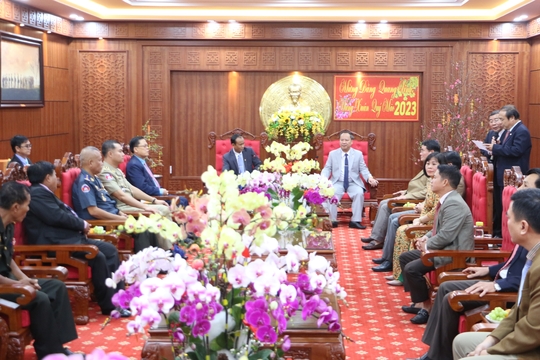 Đoàn cán bộ cấp cao tỉnh Stung Treng thăm, chúc Tết lãnh đạo tỉnh Gia Lai