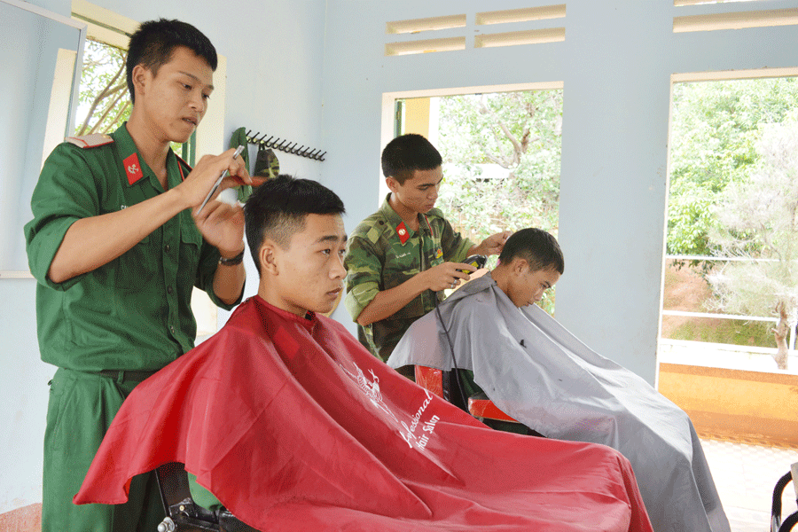 Kiểu tóc quân đội Việt Nam là gì Xu hướng tóc 3 phân 2022  Gatinovn