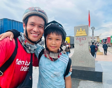 Cua rơ “nhí” Nông Quang Anh: Hành trình đạp xe ngàn dặm