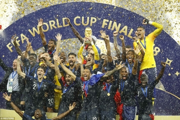 Đội tuyển Pháp đăng quang ngôi vô địch World Cup sau cơn mưa bàn thắng