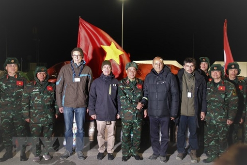 Đoàn cứu hộ Quân đội nhân dân Việt Nam trao tặng hỗ trợ cho Thổ Nhĩ Kỳ 