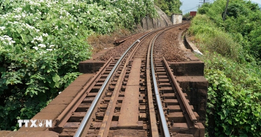Nhiều cầu, hầm đường sắt khu vực đèo Hải Vân bị xuống cấp