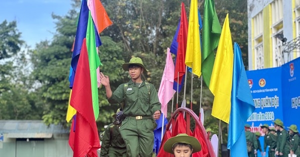 Hàng trăm 'chiến sĩ nhí' Kon Tum tham gia Học kỳ trong Quân đội