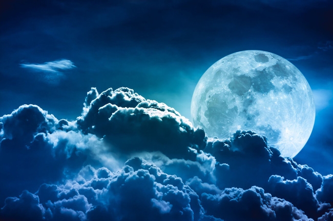 Vì sao Mặt trăng càng ngày càng xa Trái đất? | Báo Gia Lai điện tử