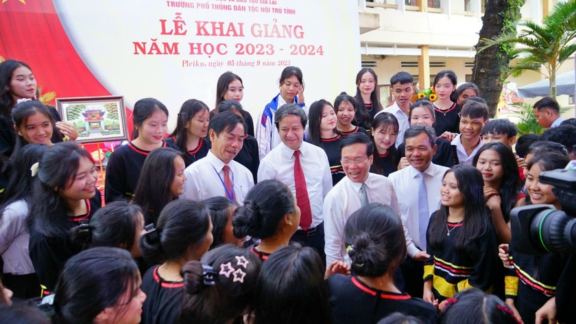 Chủ tịch nước Võ Văn Thưởng: Trường Phổ thông Dân tộc nội trú Gia Lai đã góp phần tích cực vào sự nghiệp giáo dục-đào tạo của tỉnh ảnh 6