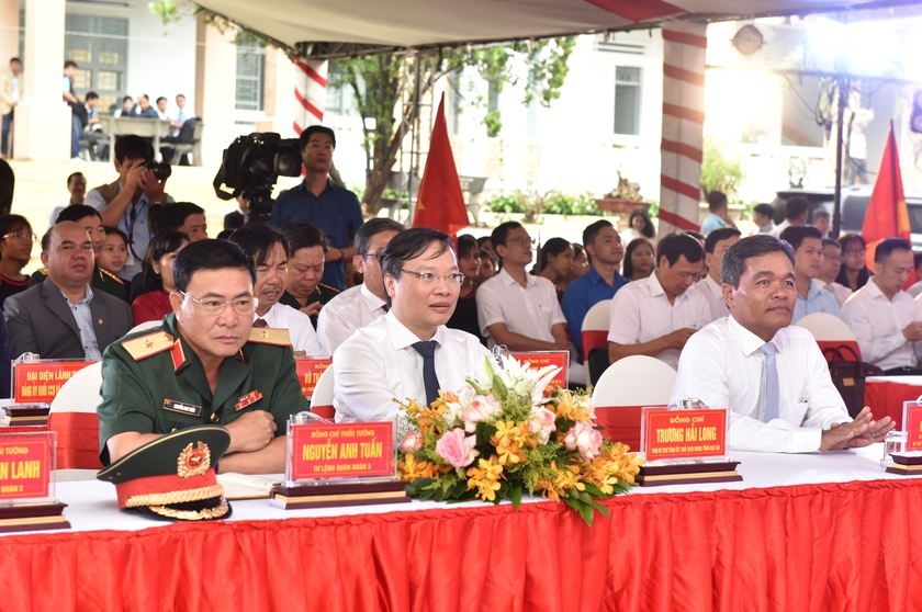 Chủ tịch nước Võ Văn Thưởng: Trường Phổ thông Dân tộc nội trú Gia Lai đã góp phần tích cực vào sự nghiệp giáo dục-đào tạo của tỉnh ảnh 4