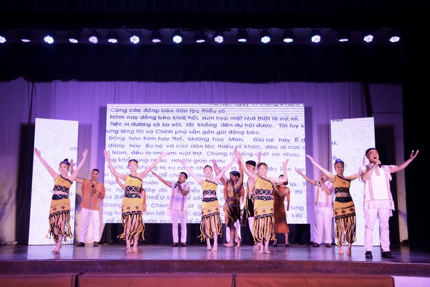 Khai mạc Liên hoan “Tiếng hát tuyên truyền viên tỉnh Gia Lai lần thứ I” năm 2023 ảnh 2