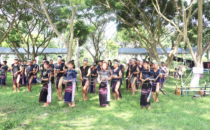Ngày hội văn hóa-thể thao các dân tộc thiểu số huyện Đak Pơ: Sôi nổi, giàu bản sắc ảnh 1