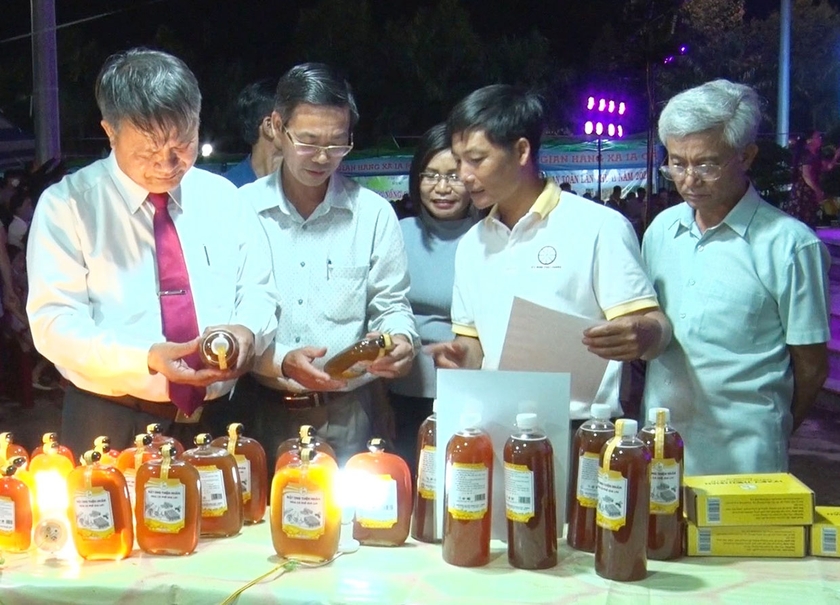 Đến nay, trên địa bàn huyện Chư Prông đã có 26 sản phẩm đạt OCOP 3 sao. Ảnh: Hồng Thương