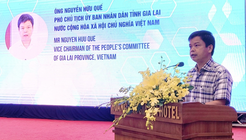 Phó Chủ tịch UBND tỉnh Nguyễn Hữu Quế phát biểu chào mừng Hội nghị. Ảnh: V.T