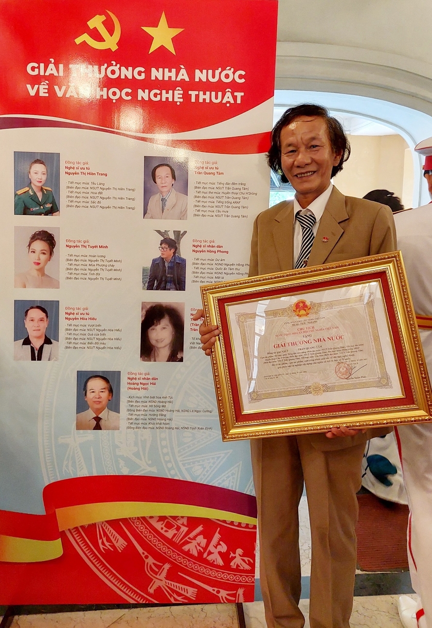 Nghệ sĩ ưu tú Quang Tâm được trao Giải thưởng Nhà nước về văn học nghệ thuật ảnh 1