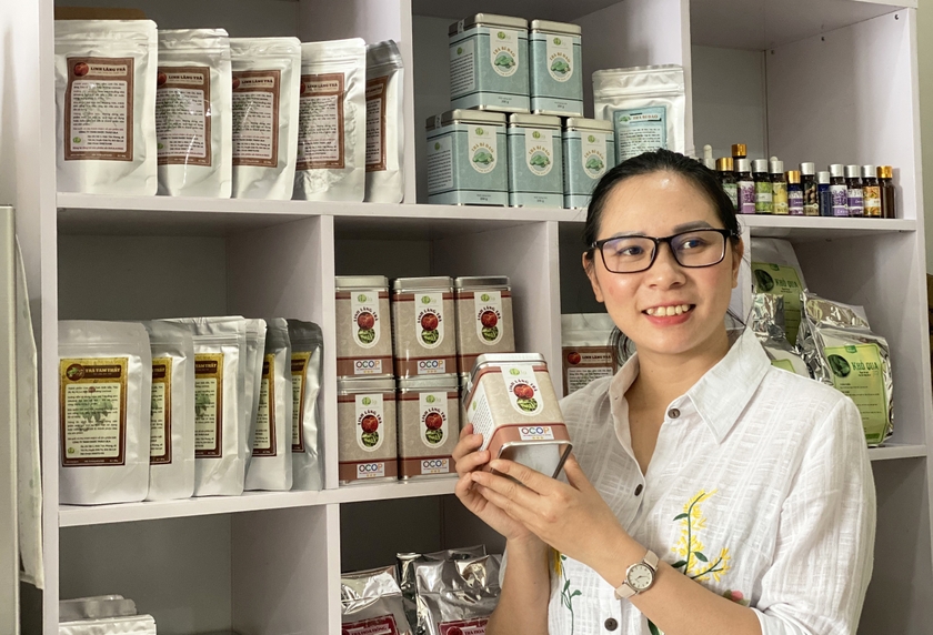 Nữ doanh nhân thành công với thương hiệu Linh Lăng trà  ảnh 1