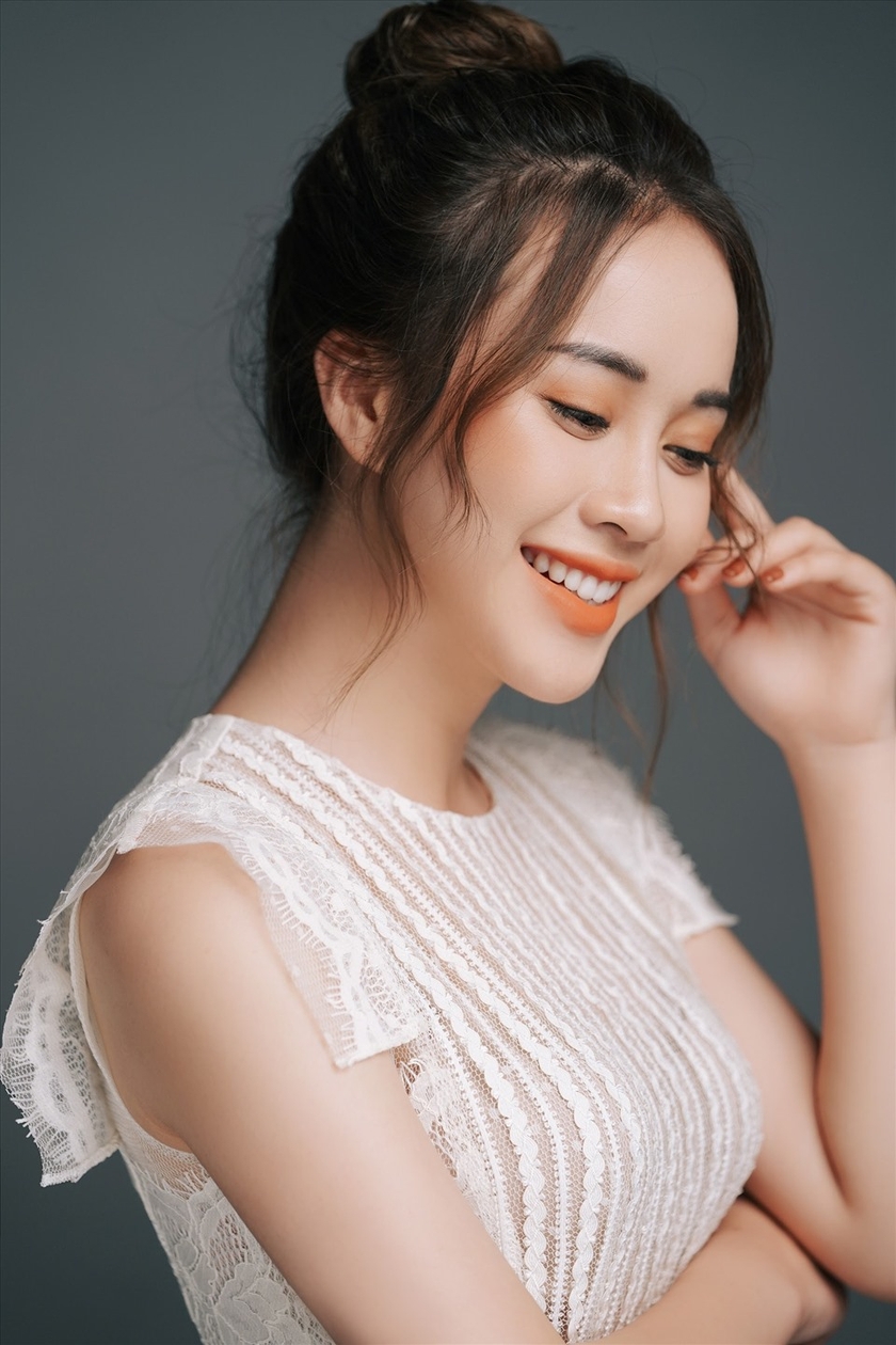 Hoa hậu Việt Nam 2020 là đại diện cho nhan sắc, tài năng và sự tự tin của phụ nữ Việt Nam. Các Hoa hậu thi nhau trình diễn các bộ trang phục, tạo nên tiết mục biểu diễn tuyệt vời, hãy xem các hình ảnh đẹp nhất của các Hoa hậu Việt Nam 2020 để cảm nhận sự quyến rũ đầy mê hoặc của họ.